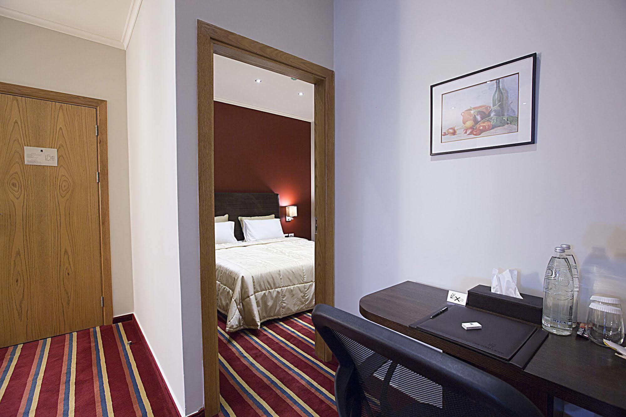 The J Hotel & Spa Beirut Eksteriør billede
