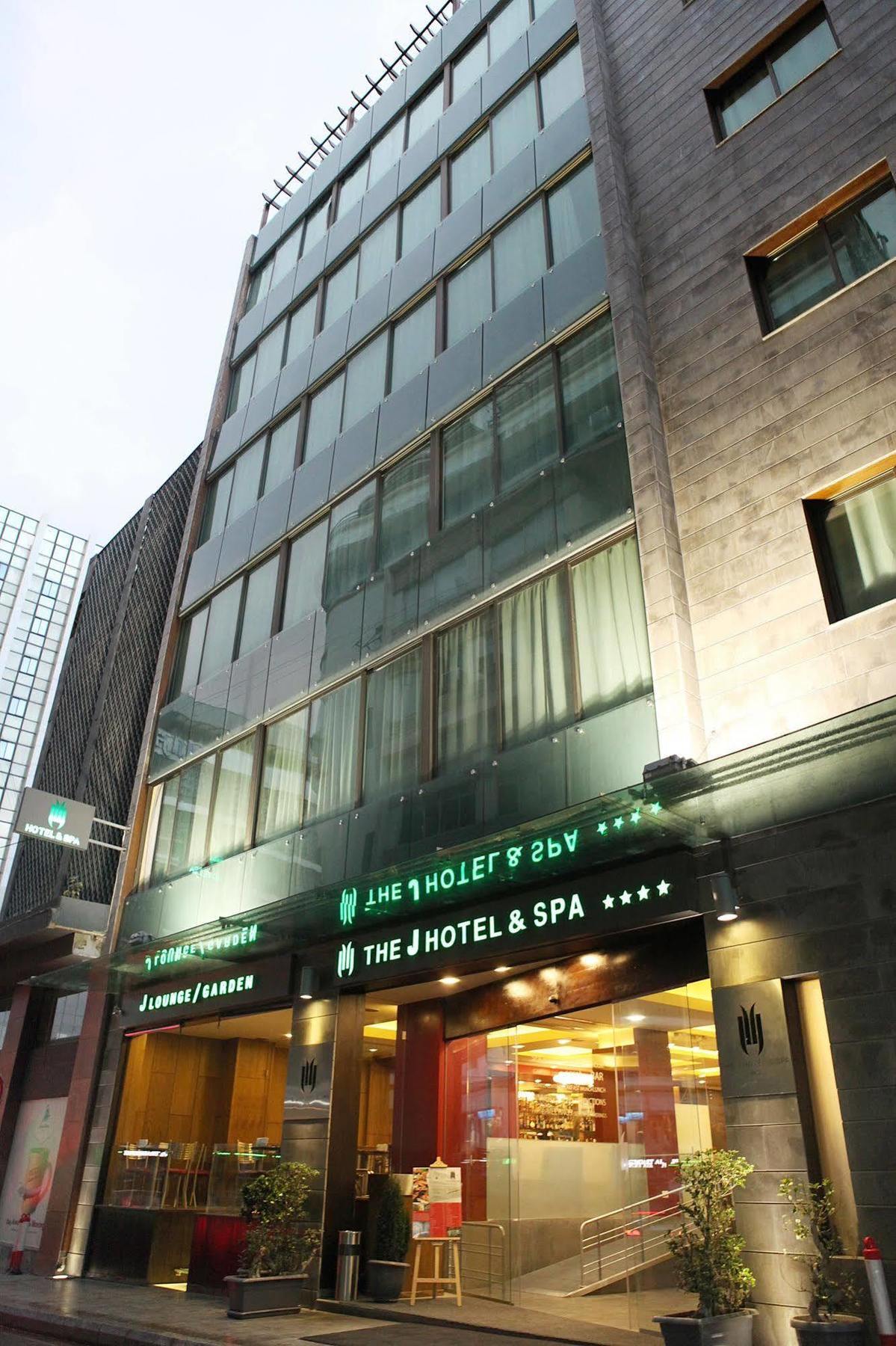The J Hotel & Spa Beirut Eksteriør billede