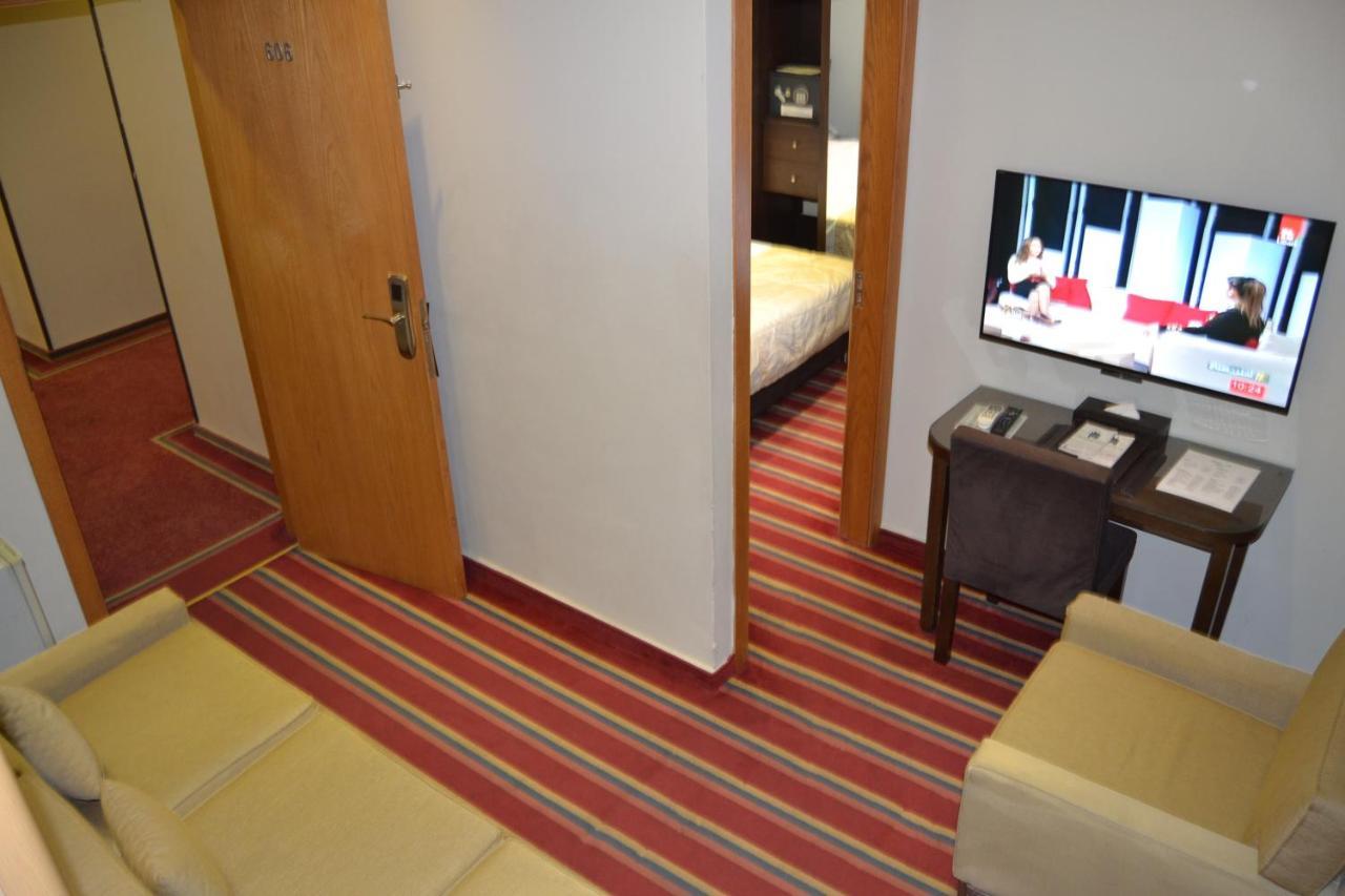 The J Hotel & Spa Beirut Eksteriør billede
